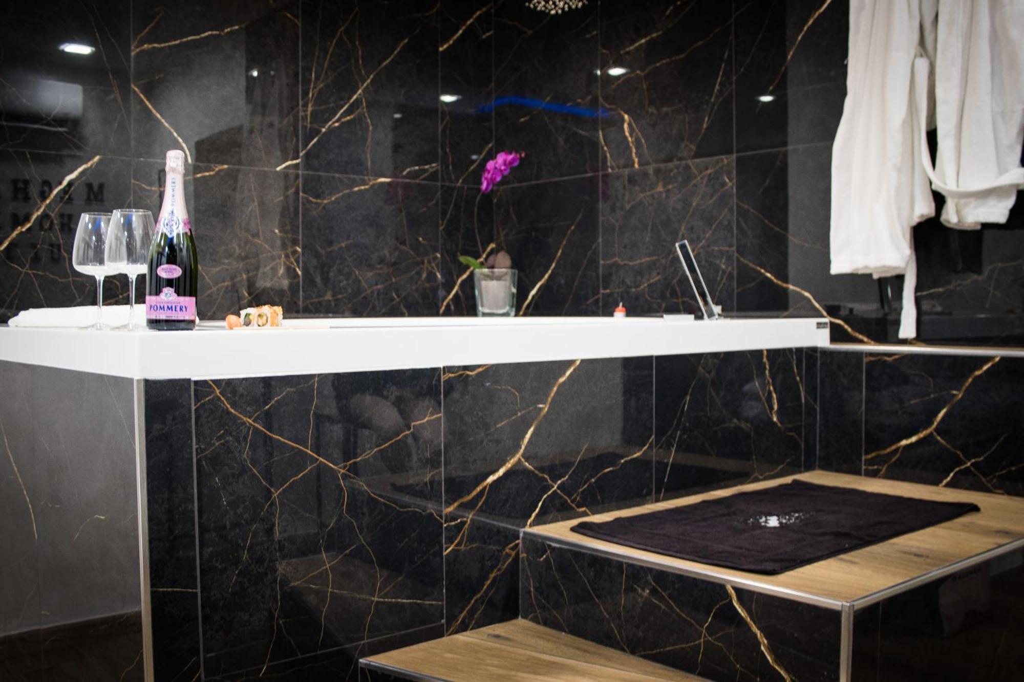 Suite Meghan Home Catania Exterior photo